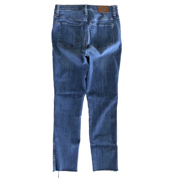 Madewell Like New 10" High Rise Skinny Jeans Button Fly with Raw Hem Size 27 - Picture 7 of 9